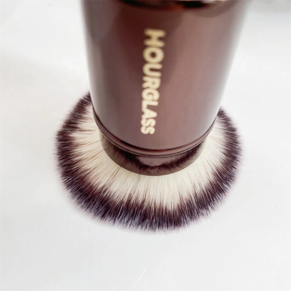 Hourglass Taşınabilir Kabuki Fırçası