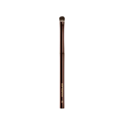 Hourglass Nº 12 Beveled Shadow Brush – Eğimli Far Fırçası